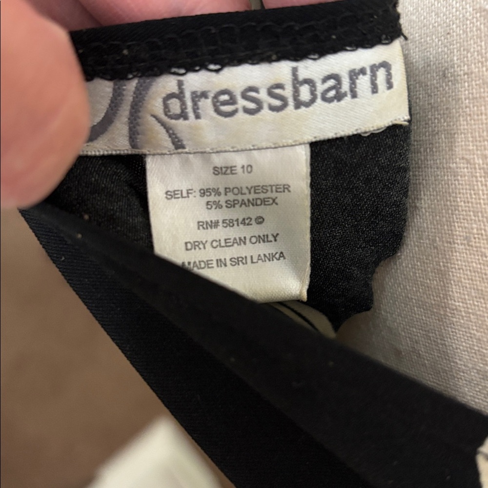 Dress Barn Black and White Swirl Asymmetrical Faux Wrap Dress size 10 - Picture 7 of 7